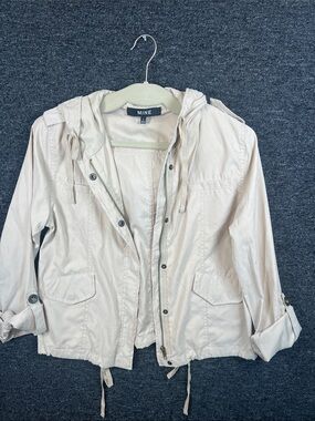 MINE Women's Hooded Utility Jacket in Light Beige